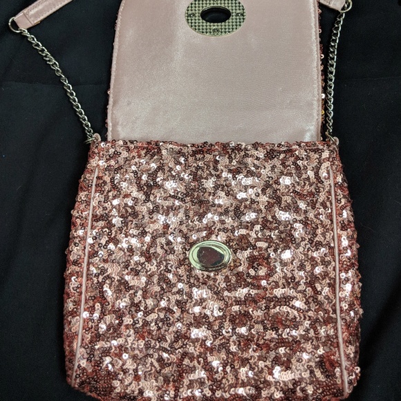 Rose Pink Sequin Evening Bag / Purse -  Chain - Picture 6 of 8